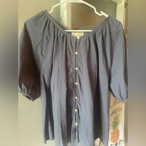 Universal thread good co. Size xxl, blue in color button down blouse, brand new